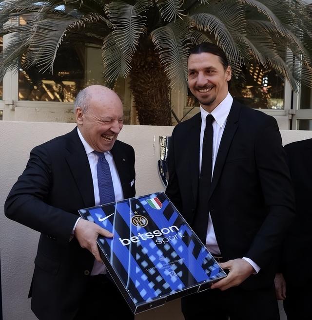 包含意甲豪门“豪赌”:高价签入新星,战术打法再升级的词条 包含意甲豪门“豪赌”:高价签入新星,战术打法再升级的词条